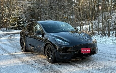 Tesla Model Y I, 2022 год, 6 150 000 рублей, 7 фотография