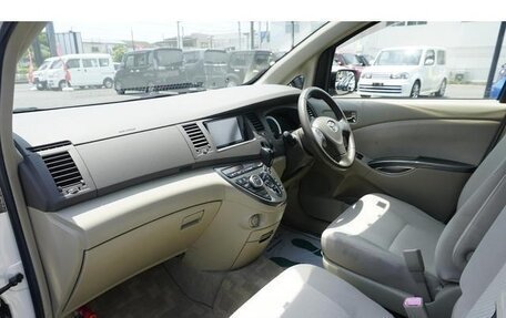 Toyota ISis I, 2017 год, 920 111 рублей, 15 фотография