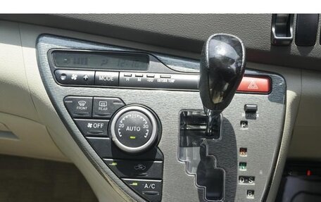 Toyota ISis I, 2017 год, 920 111 рублей, 26 фотография