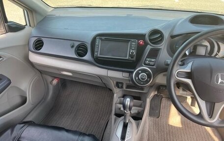 Honda Insight II рестайлинг, 2014 год, 660 111 рублей, 9 фотография