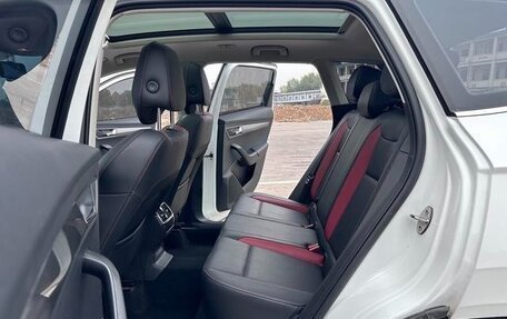 Skoda Karoq I, 2022 год, 1 610 500 рублей, 8 фотография