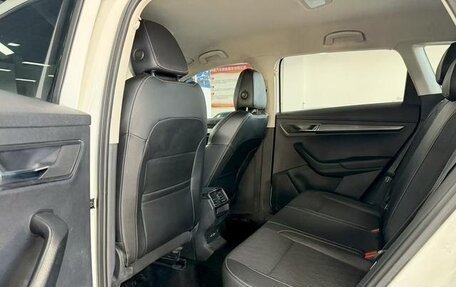 Skoda Karoq I, 2022 год, 1 497 500 рублей, 9 фотография