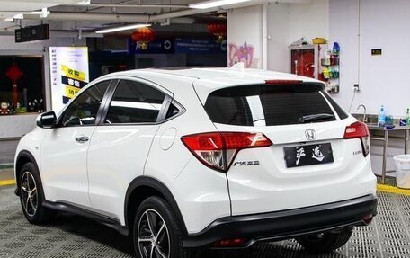 Honda Vezel, 2022 год, 1 430 300 рублей, 5 фотография