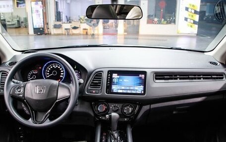 Honda Vezel, 2022 год, 1 430 300 рублей, 7 фотография