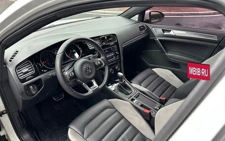 Volkswagen Golf VII, 2018 год, 1 250 035 рублей, 8 фотография