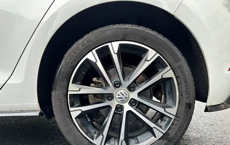 Volkswagen Golf VII, 2018 год, 1 250 035 рублей, 17 фотография