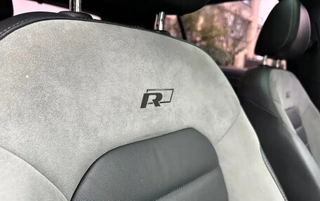 Volkswagen Golf VII, 2018 год, 1 250 035 рублей, 16 фотография