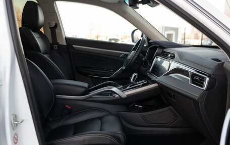 Geely Atlas, 2022 год, 2 405 000 рублей, 22 фотография