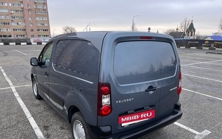 Peugeot Partner II рестайлинг 2, 2012 год, 790 000 рублей, 7 фотография