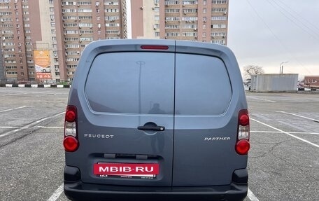 Peugeot Partner II рестайлинг 2, 2012 год, 790 000 рублей, 6 фотография
