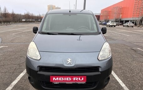 Peugeot Partner II рестайлинг 2, 2012 год, 790 000 рублей, 2 фотография