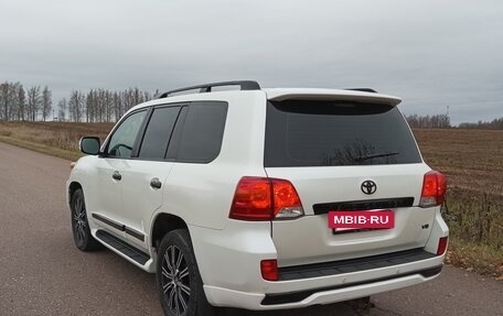 Toyota Land Cruiser 200, 2012 год, 3 790 000 рублей, 7 фотография
