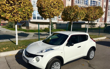 Nissan Juke II, 2011 год, 950 000 рублей, 3 фотография