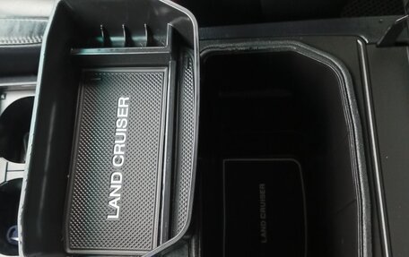 Toyota Land Cruiser 200, 2012 год, 3 790 000 рублей, 26 фотография