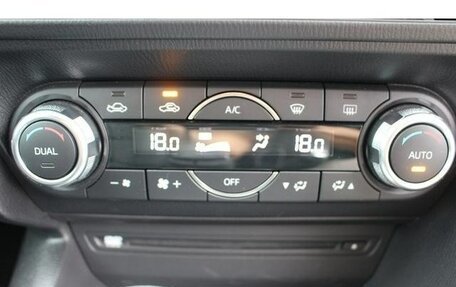 Mazda Axela, 2016 год, 934 000 рублей, 32 фотография