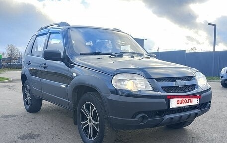 Chevrolet Niva I рестайлинг, 2012 год, 507 000 рублей, 3 фотография