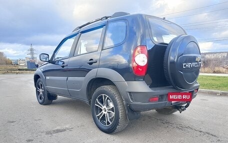 Chevrolet Niva I рестайлинг, 2012 год, 507 000 рублей, 5 фотография