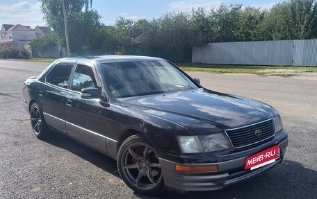 Toyota Celsior III, 1996 год, 960 000 рублей, 3 фотография