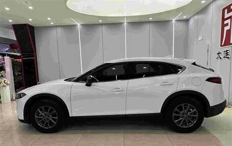 Mazda CX-4, 2021 год, 1 880 444 рублей, 7 фотография