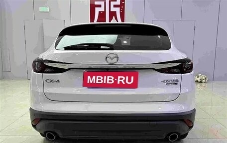 Mazda CX-4, 2021 год, 1 880 444 рублей, 5 фотография