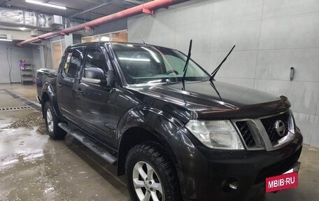Nissan Navara (Frontier), 2011 год, 1 400 000 рублей, 2 фотография