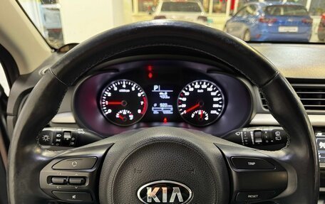 KIA Rio IV, 2018 год, 1 370 000 рублей, 7 фотография
