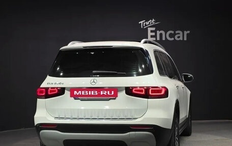 Mercedes-Benz GLB, 2022 год, 2 909 900 рублей, 4 фотография