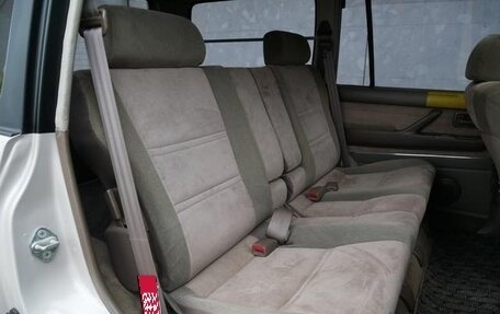 Toyota Land Cruiser 80 рестайлинг, 1996 год, 1 779 000 рублей, 13 фотография