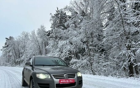 Volkswagen Touareg III, 2008 год, 1 100 000 рублей, 1 фотография