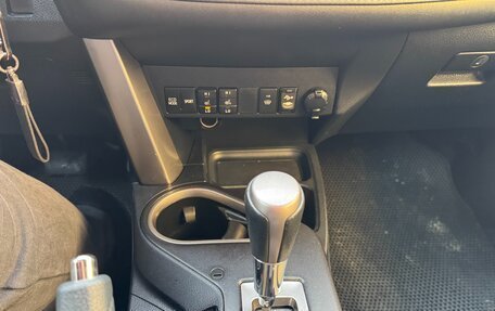 Toyota RAV4, 2016 год, 2 000 000 рублей, 13 фотография