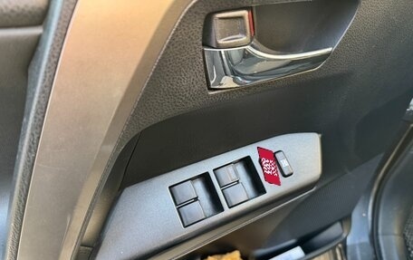 Toyota RAV4, 2016 год, 2 000 000 рублей, 10 фотография