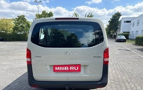 Mercedes-Benz Vito, 2018 год, 2 490 000 рублей, 2 фотография