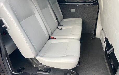 Volkswagen Transporter T5 рестайлинг, 2014 год, 2 100 000 рублей, 12 фотография