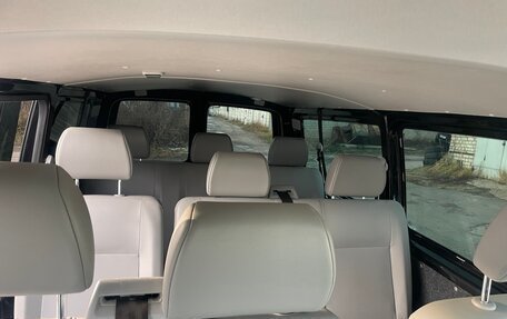 Volkswagen Transporter T5 рестайлинг, 2014 год, 2 100 000 рублей, 14 фотография