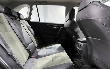 Toyota RAV4, 2025 год, 4 399 000 рублей, 13 фотография