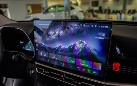 Volkswagen Tiguan, 2025 год, 5 490 000 рублей, 7 фотография