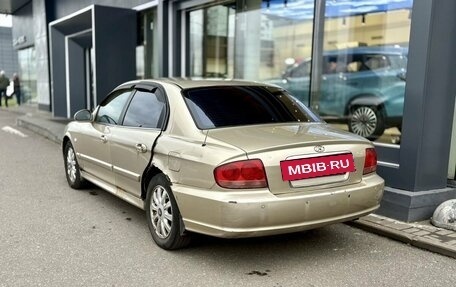 Hyundai Sonata IV рестайлинг, 2005 год, 349 000 рублей, 4 фотография