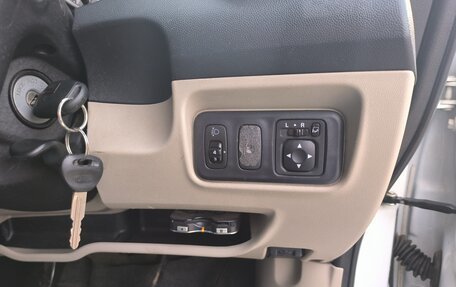 Mitsubishi Colt VI рестайлинг, 2010 год, 650 000 рублей, 23 фотография