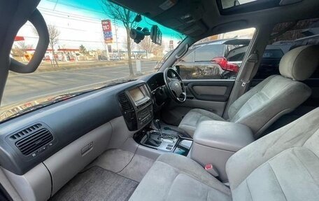 Toyota Land Cruiser 100 рестайлинг 2, 2006 год, 1 784 000 рублей, 19 фотография