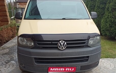 Volkswagen Transporter T5 рестайлинг, 2011 год, 1 300 000 рублей, 1 фотография
