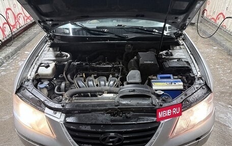 Hyundai Sonata VI, 2010 год, 550 000 рублей, 11 фотография