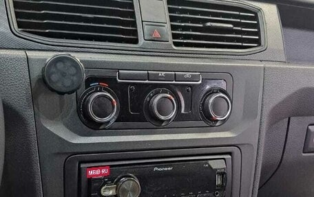 Volkswagen Caddy IV, 2018 год, 1 250 000 рублей, 16 фотография