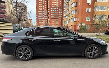 Toyota Camry, 2020 год, 3 650 000 рублей, 5 фотография