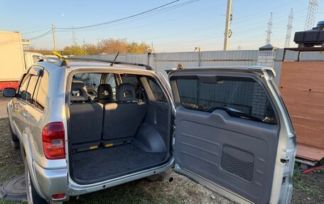 Toyota RAV4, 2000 год, 700 000 рублей, 7 фотография