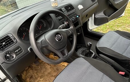 Volkswagen Polo VI (EU Market), 2017 год, 1 400 000 рублей, 4 фотография