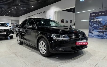 Volkswagen Jetta VI, 2012 год, 870 000 рублей, 3 фотография