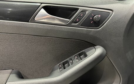 Volkswagen Jetta VI, 2012 год, 870 000 рублей, 17 фотография