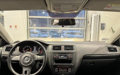 Volkswagen Jetta VI, 2012 год, 870 000 рублей, 11 фотография