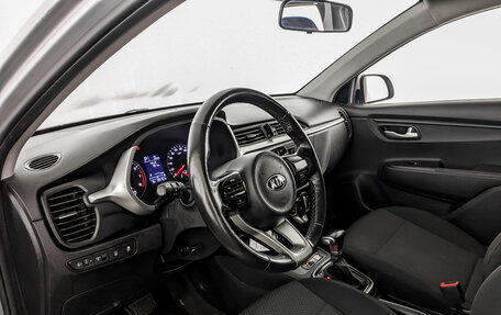 KIA Rio IV, 2021 год, 930 000 рублей, 16 фотография