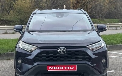 Toyota RAV4, 2021 год, 3 300 000 рублей, 1 фотография